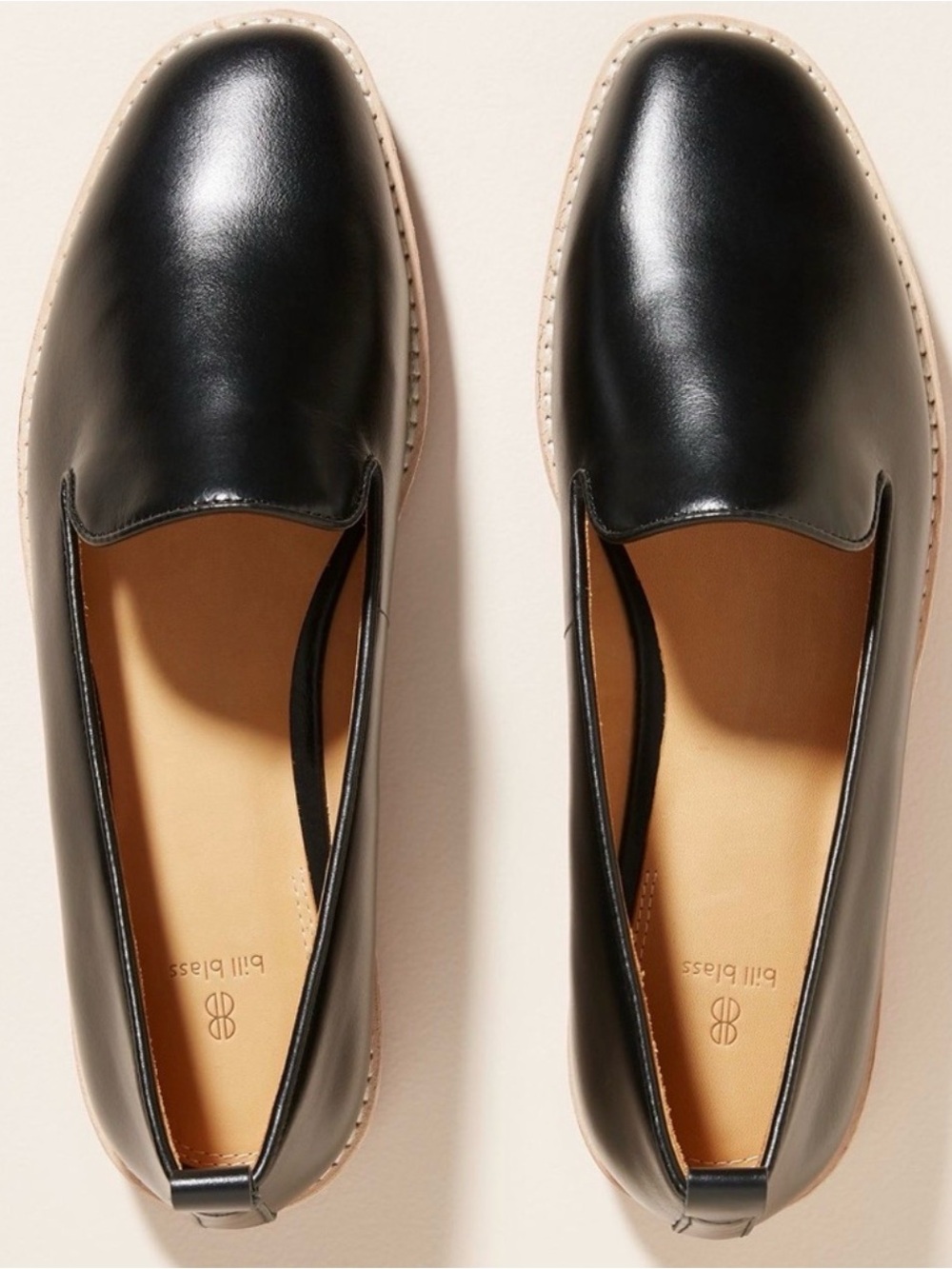 BILL BLASS Archie Flats